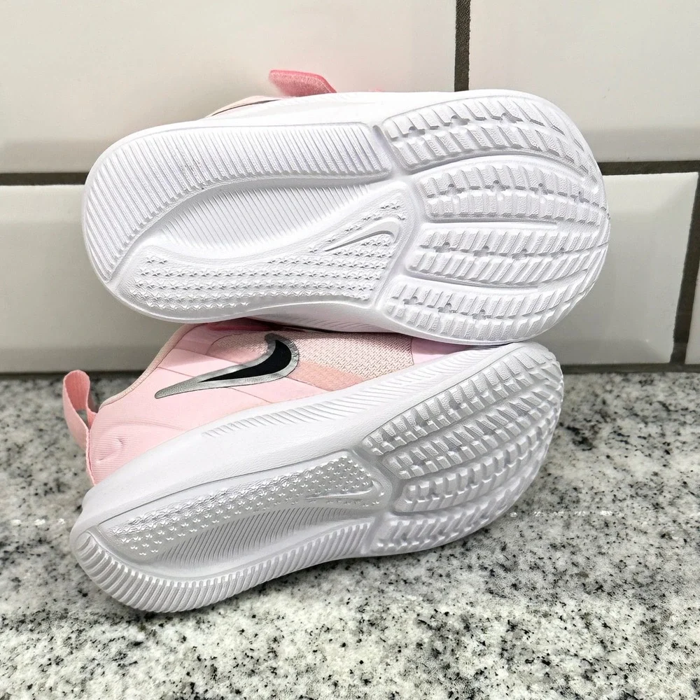 Nike Toddler 4C Star Runner 3 Sneaker Pink Foam Hook Loop Sporty Athletic walker